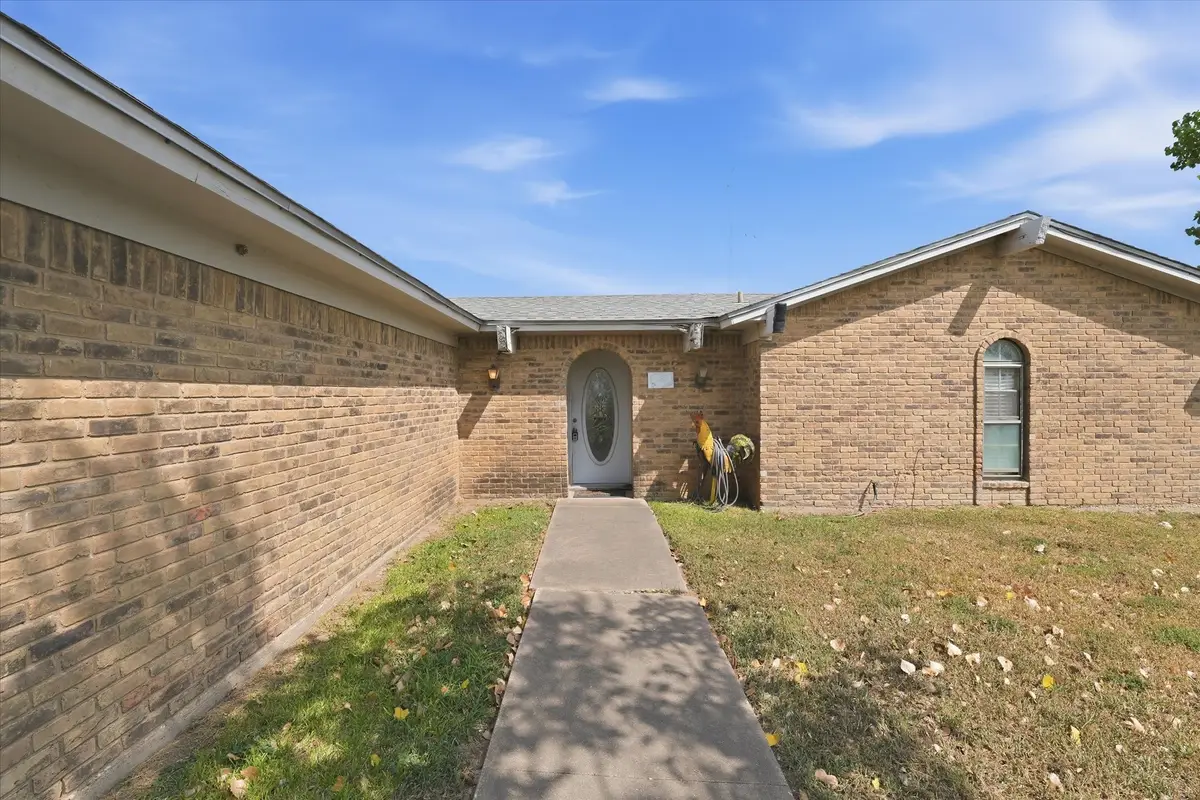 459 County Road 427, Lorena, TX 76655 - #1