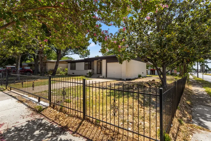 10804 Ruth Ann Drive, Dallas, TX 75228 - #2