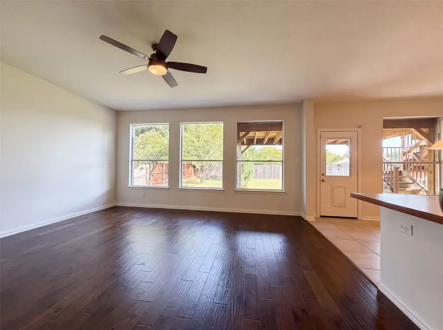 1420 Fleetwood Cove Drive, Grand Prairie, TX 75052 - #3