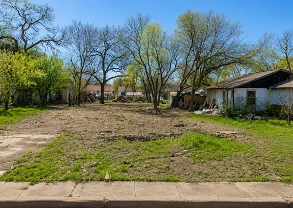 1530 Mentor Avenue, Dallas, TX 75216
