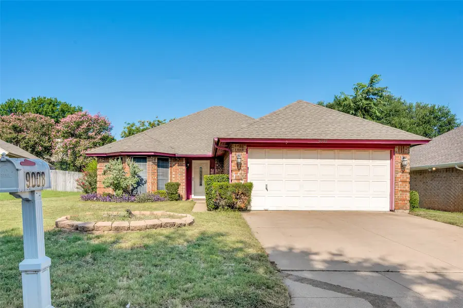 9008 Topperwind Court, Fort Worth, TX 76134 - #2