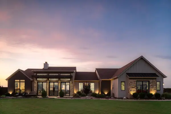 140 Ozro Road, Venus, TX 76084