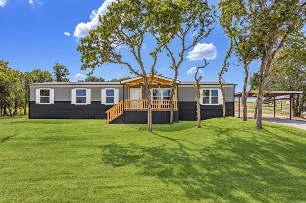 242 Huddleston Road, Sunset, TX 76270