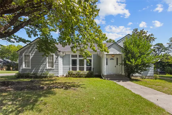 650 W Kaufman Street, Paris, TX 75460
