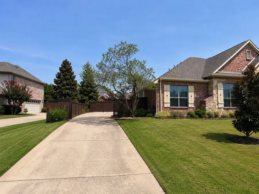 710 Rosewood Drive, Murphy, TX 75094 - #3