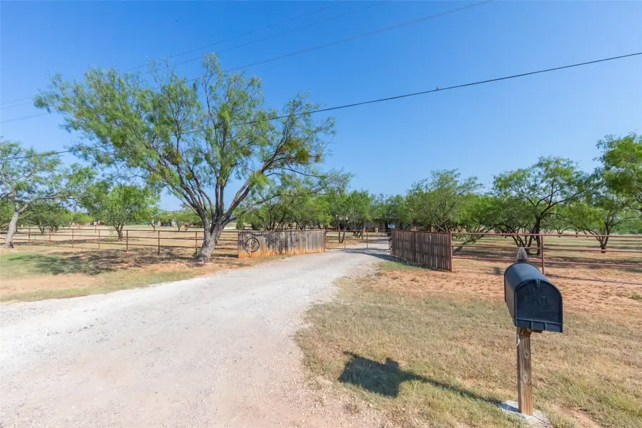7702 Spinks Road, Abilene, TX 79603 - #2
