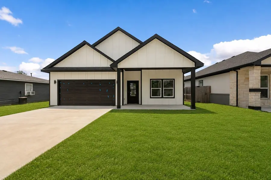 310 Dixon Street, Terrell, TX 75160 - #2