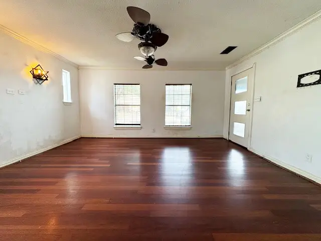 2414 Brandon Street, Dallas, TX 75211 - #2