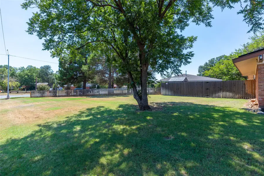 1002 Westwood Drive, Abilene, TX 79603 - #3