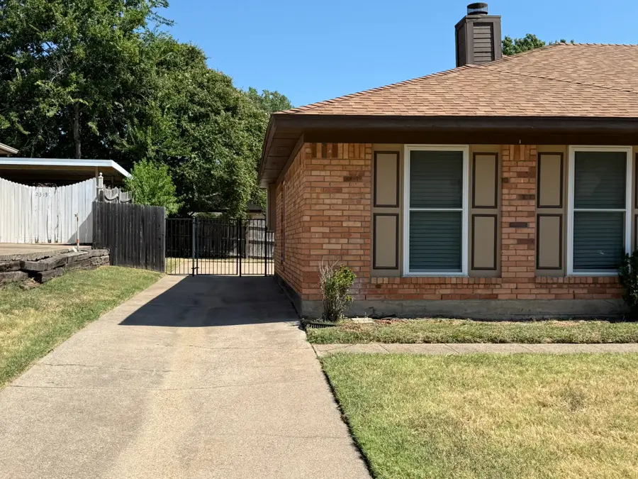 2317 Aquaduct Drive, Bedford, TX 76022 - #2