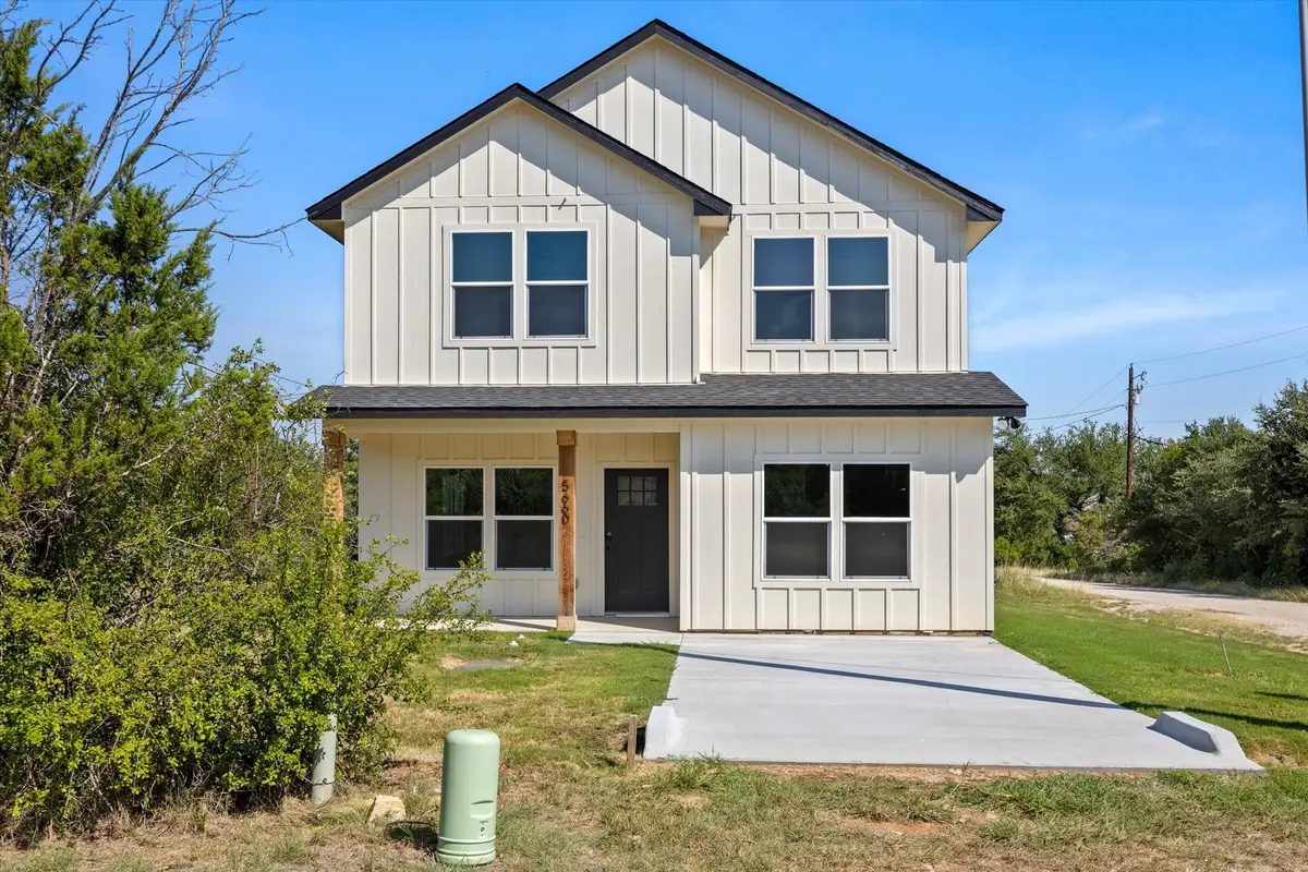 5660 Lone Star Circle, Granbury, TX 76048 - #1