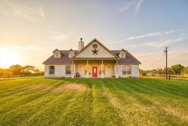 411 N 6th Street, Coolidge, TX 76635