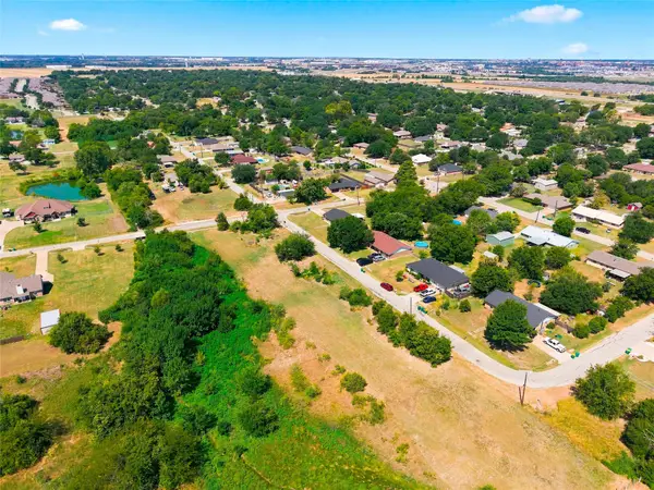 000 Nelson Street, Robinson, TX 76706