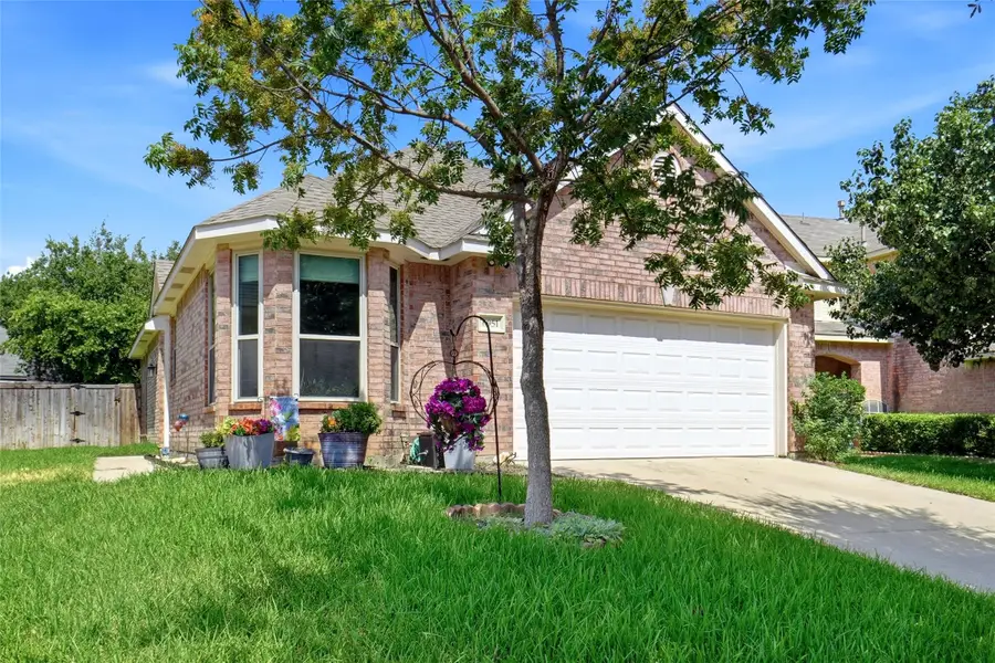 6951 Chaco Trail, Fort Worth, TX 76137 - #2