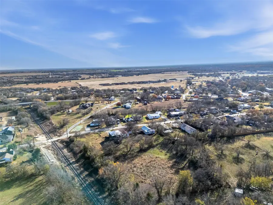 604 S Spears Street, Alvarado, TX 76009 - #2