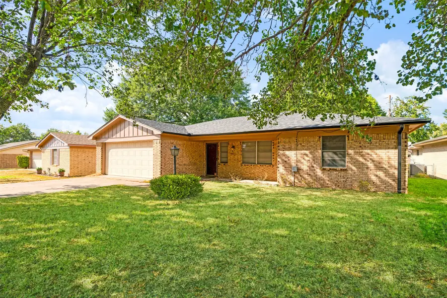 3475 Vagas Drive, Paris, TX 75462 - #3