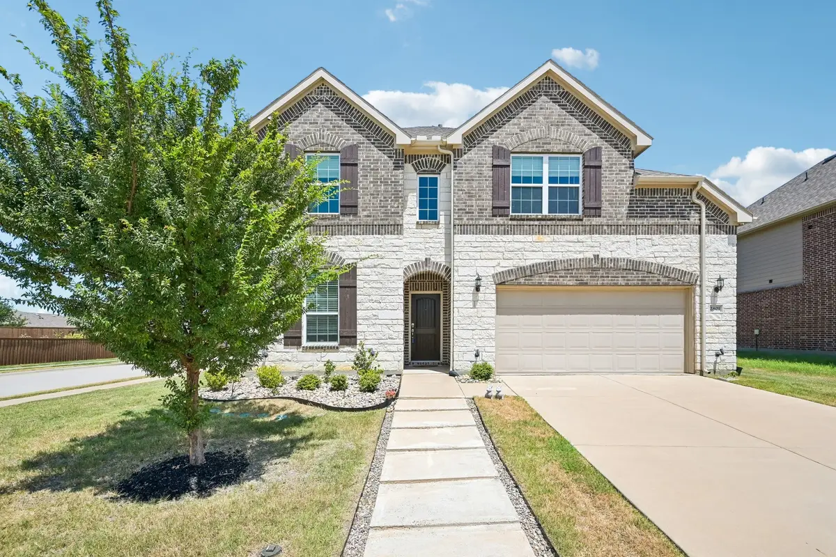 2801 Ryder Lane, Aubrey, TX 76227 - #1