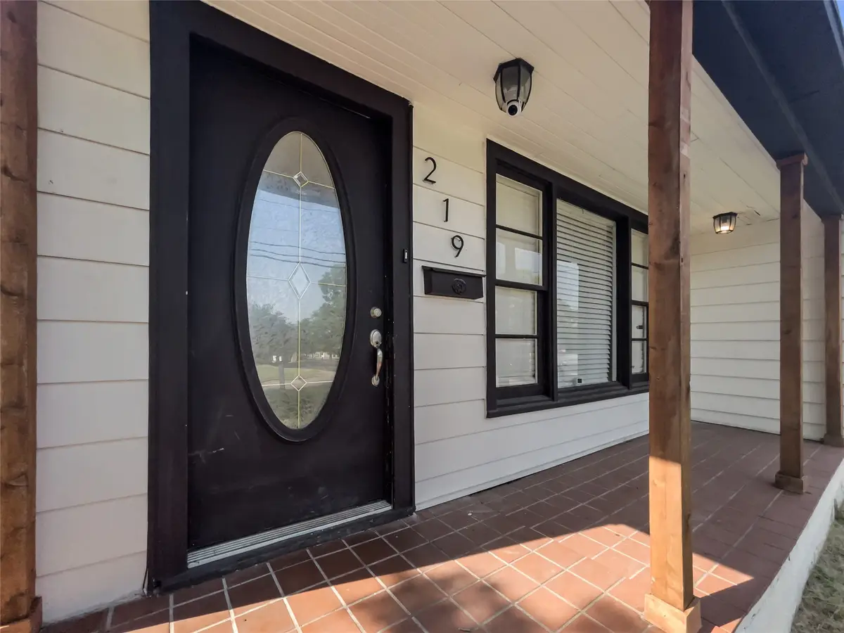 219 W Taylor Street, Sherman, TX 75092 - #1
