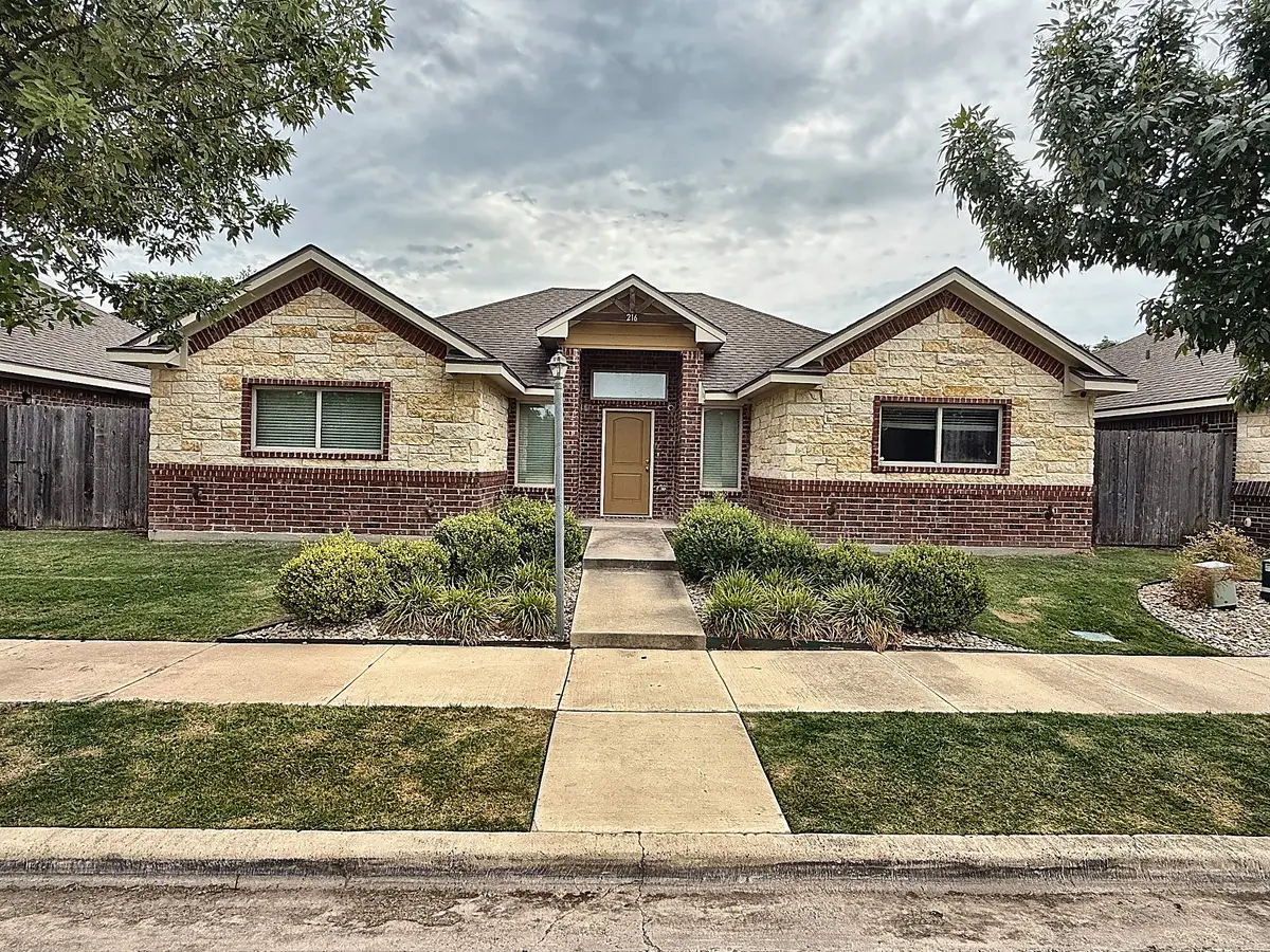 216 Church Avenue, Waco, TX 76706 - #1