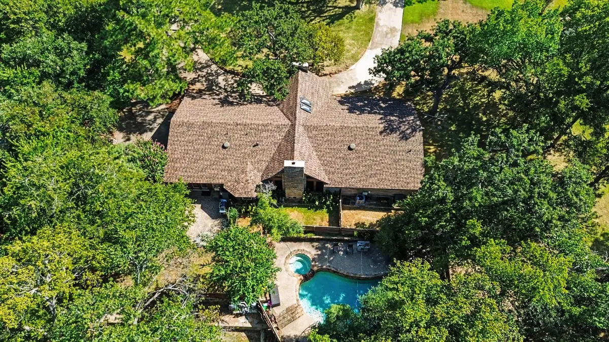 135 Creekside Drive, Double Oak, TX 75077 - #1