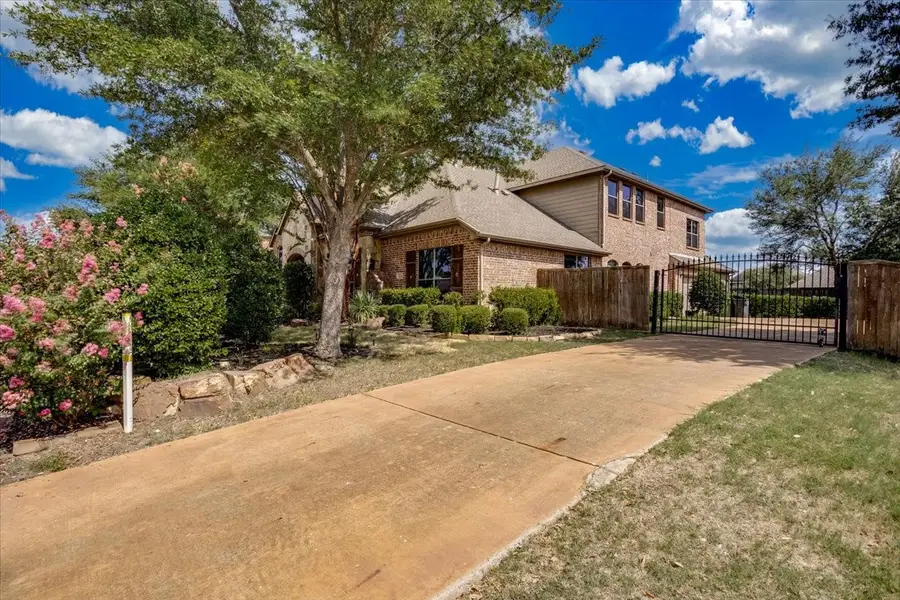 626 Waters Edge Way, Murphy, TX 75094 - #3