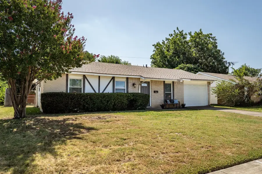 1019 Woodmere Drive, Lewisville, TX 75067 - #3