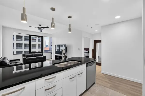 1200 Main Street #1708, Dallas, TX 75202
