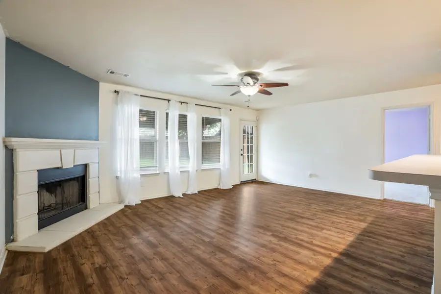 4306 Wood Stone Circle, Corinth, TX 76208 - #3