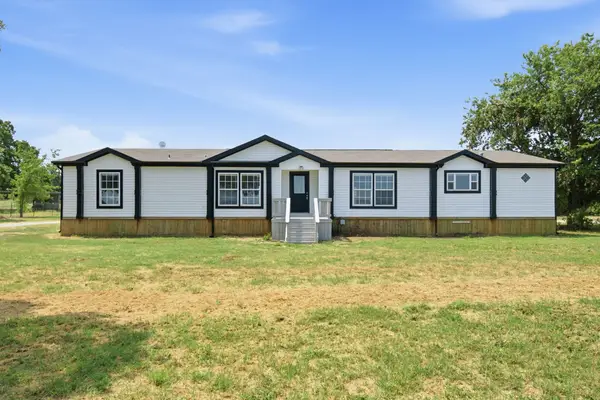 1040 Earp Road, Springtown, TX 76082