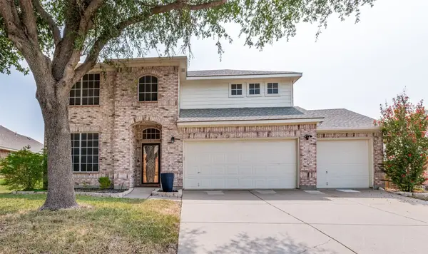 3104 Summer Grove Court, Mansfield, TX 76063