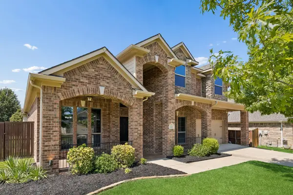 344 Falstaff Drive, Roanoke, TX 76262