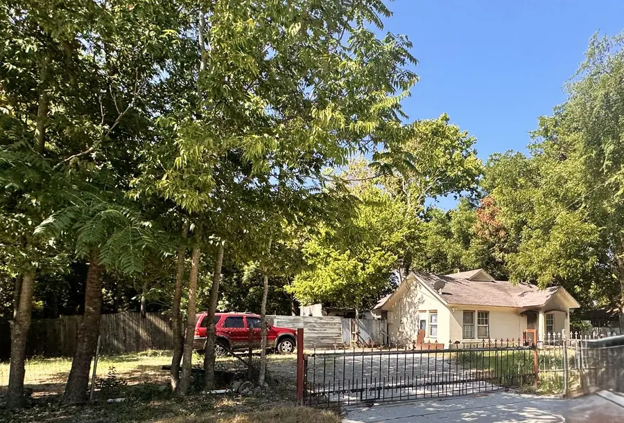 7218 Rosemont Road, Dallas, TX 75217 - #3