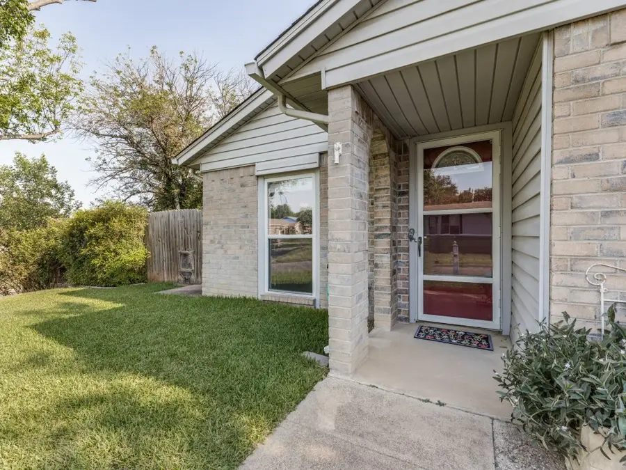 9960 Runnymeade Place, Fort Worth, TX 76108 - #2