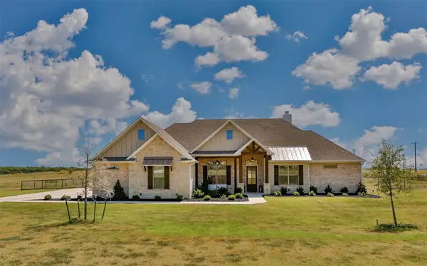 24 Dove Landing, Valley View, TX 76272