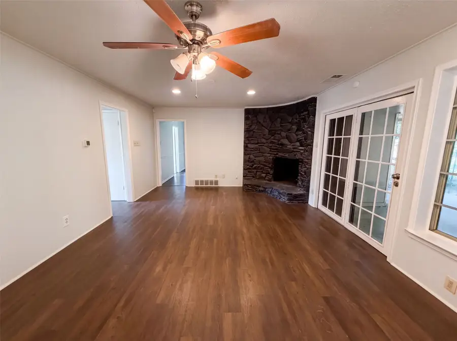 821 Glen Oaks Boulevard, Dallas, TX 75232 - #3