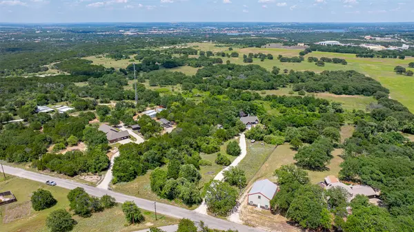 4427 Hunters Glen Court, Granbury, TX 76048