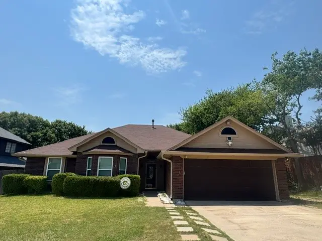 7108 Summerset Drive, Benbrook, TX 76126 - #2