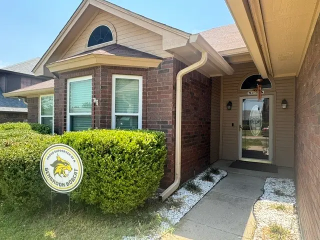 7108 Summerset Drive, Benbrook, TX 76126 - #3