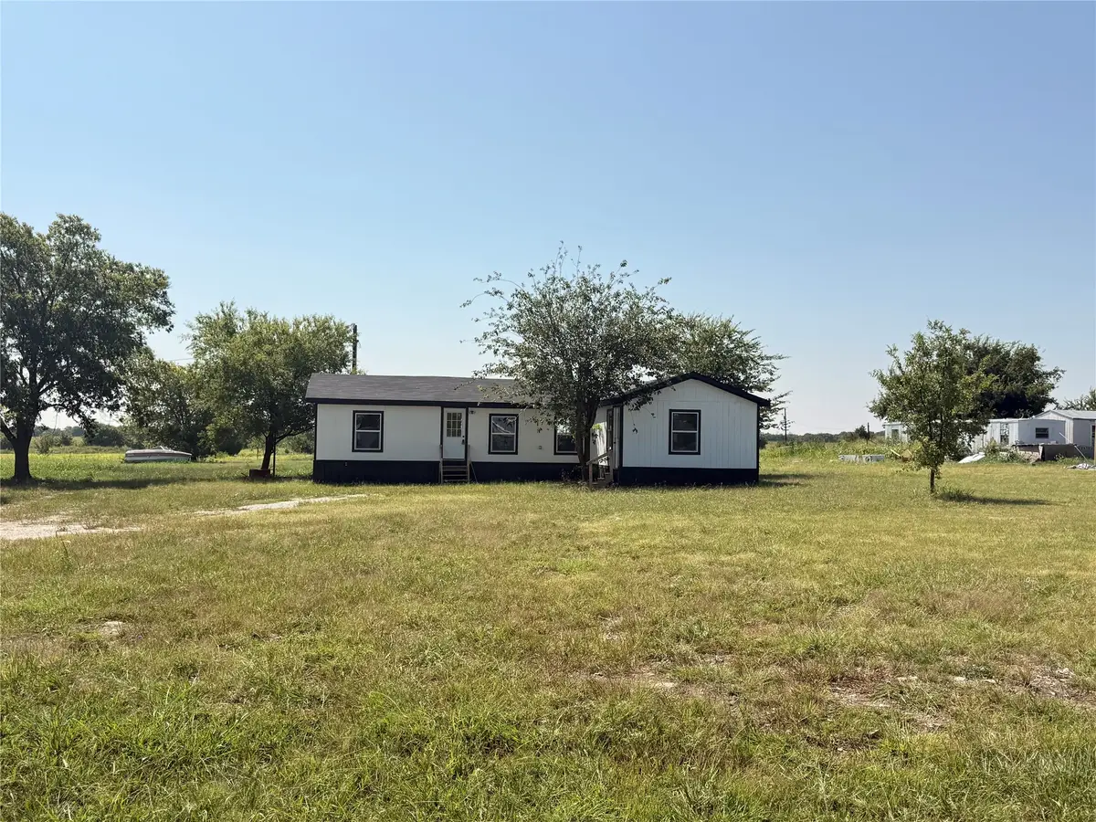240 County Road 2723, Decatur, TX 76234 - #1