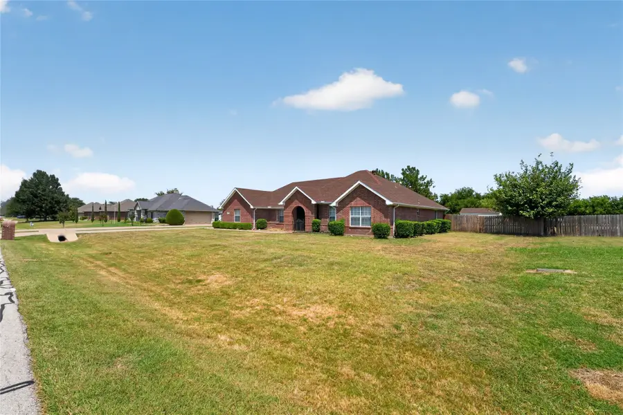 10257 E Rancho Diego Lane, Fort Worth, TX 76036 - #3