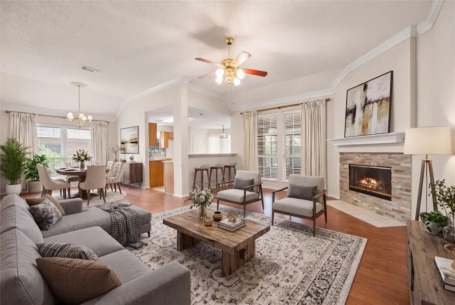 3321 Harbourtown Drive, Grand Prairie, TX 75052 - #2