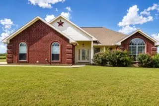639 County Road 4850, Leonard, TX 75452