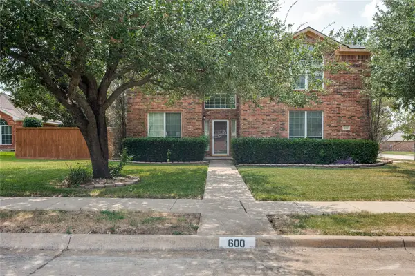 600 Sunfish Drive, Crowley, TX 76036