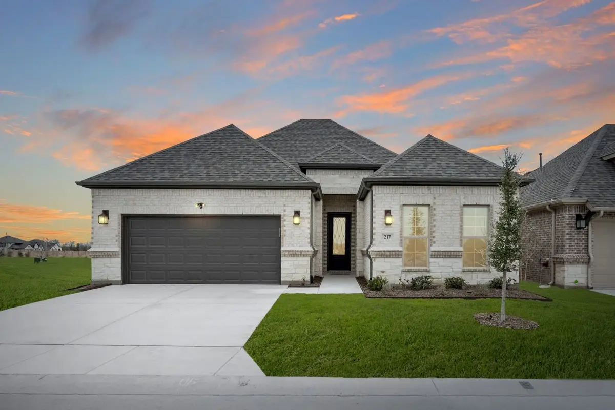 217 Ravenna Boulevard, Justin, TX 76247 - #1