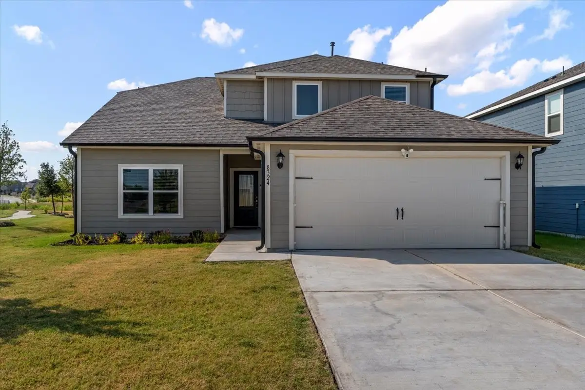 8324 Columbia Falls Road, Ponder, TX 76259 - #1