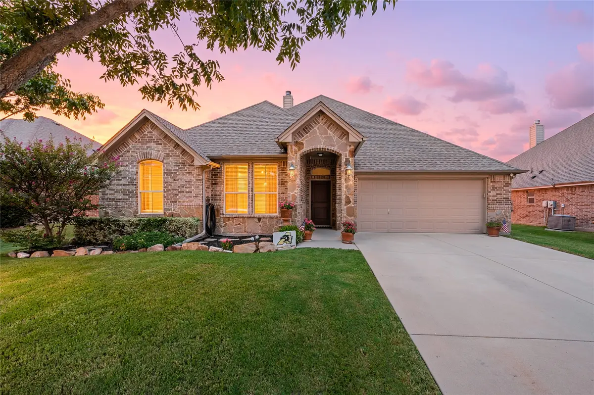 116 Camouflage Circle, Willow Park, TX 76008 - #1