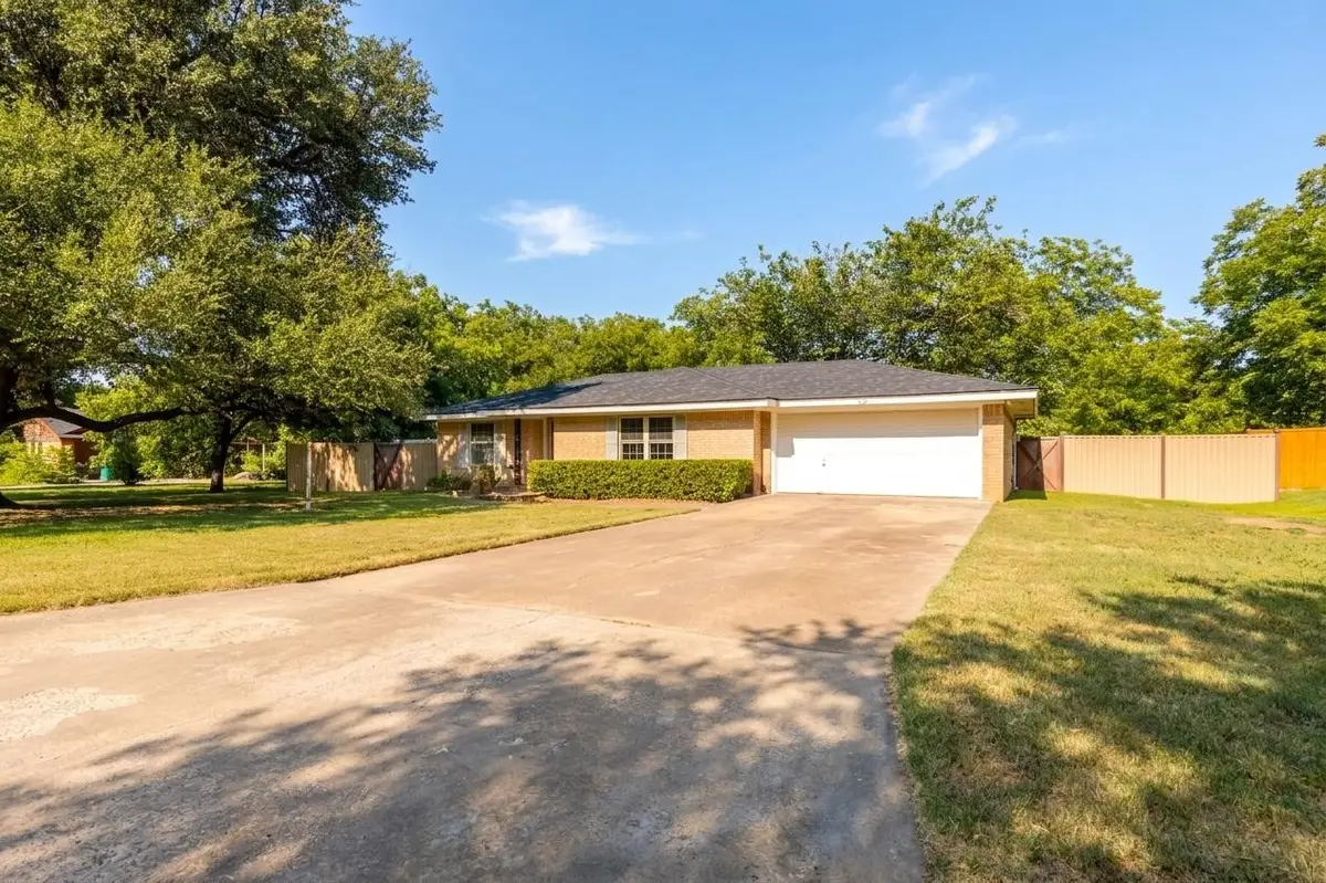 721 S Ammerman Avenue, Eastland, TX 76448 - #1