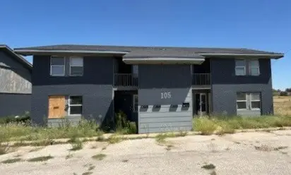 105 Pecos Place, Plainview, TX 79072