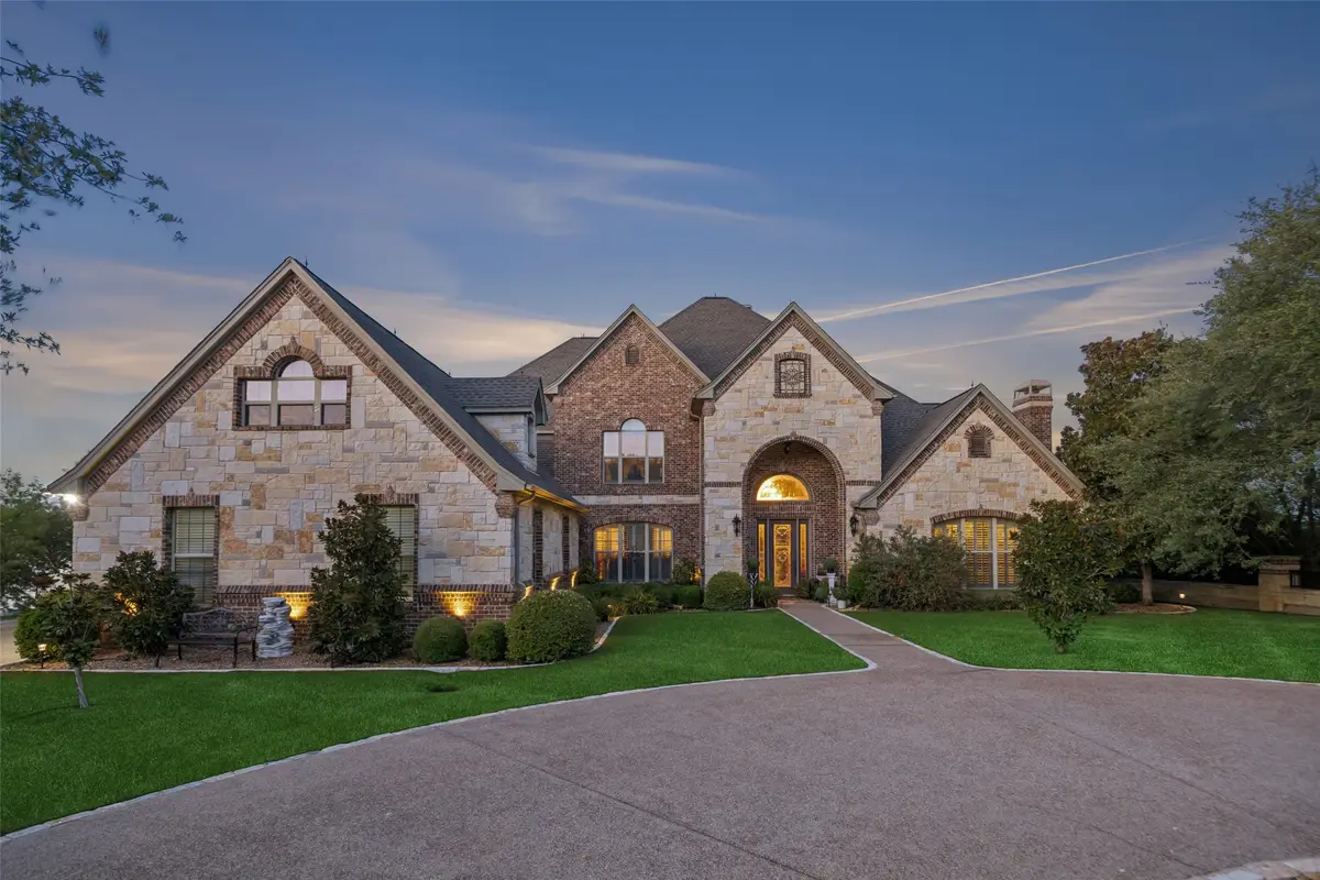 826 Cimmarron Bay Drive, Runaway Bay, TX 76426 - #1