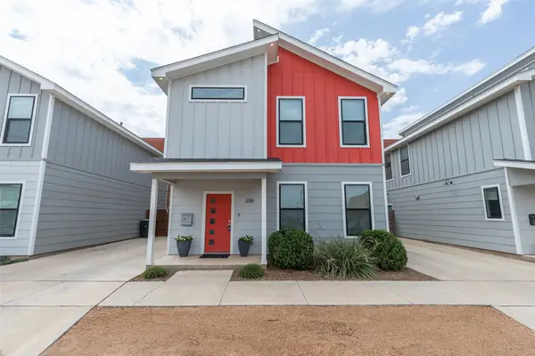 208 Pecan Street, Abilene, TX 79602
